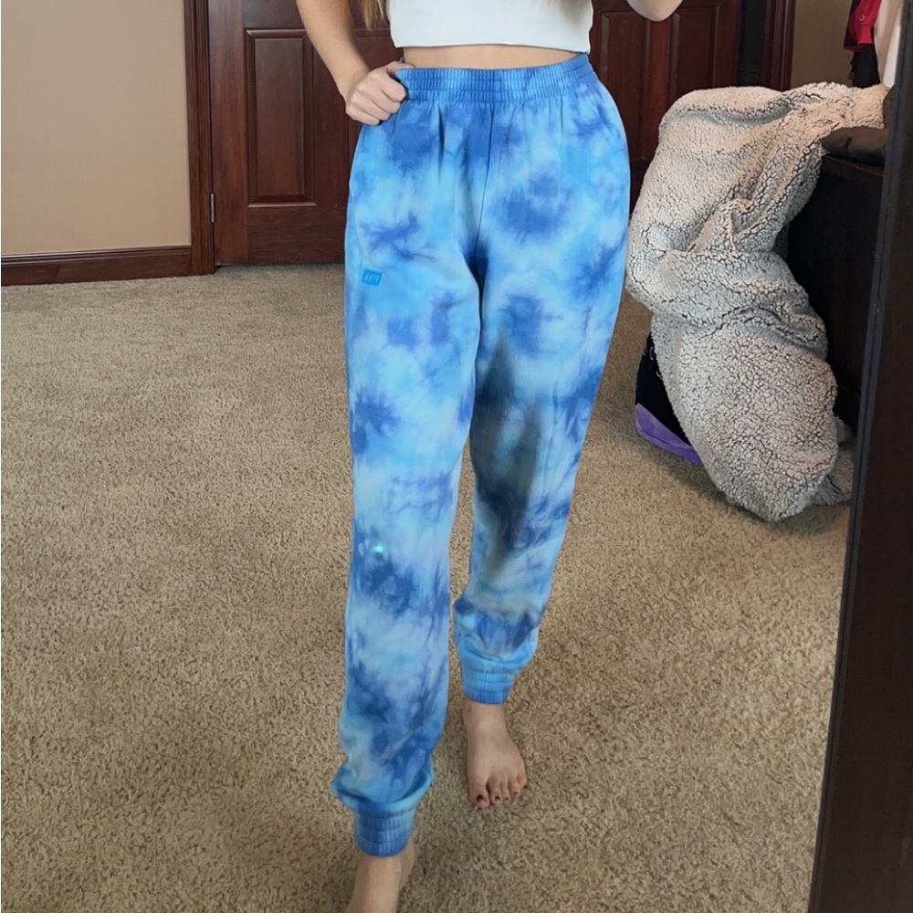 VS Pink Campus Jogger